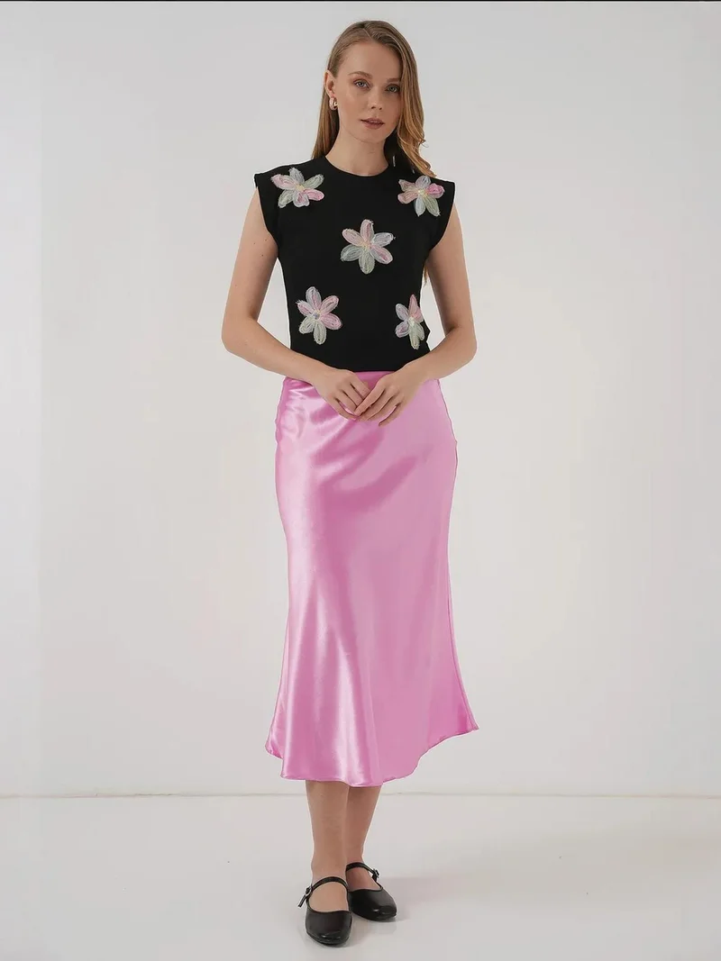 BIG DART BDART Embroidered Floral Ribbed Crop Top